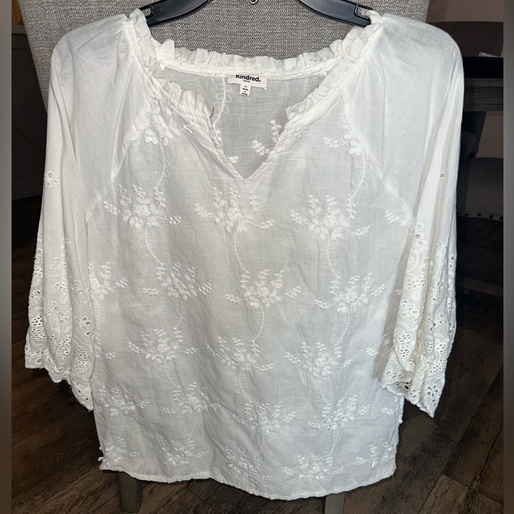 Kindred White Embroidered Eyelet Blouse Half Sleeves Large Petite